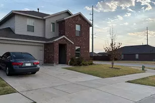 1602 Skyline Dr, Denton, TX 76207 - Photo 1