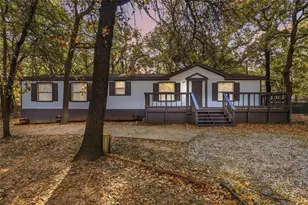 4631 Lyndi Ln, Granbury, TX 76049 - Photo 1