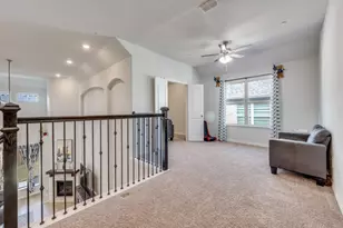 2094 Creekbluff Cir, Lewisville, TX 75010 - Photo 19