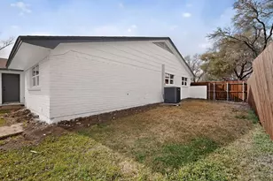 11360 Drummond Dr, Dallas, TX 75228 - Photo 37