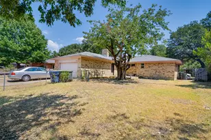 3913 Mobile Dr, Garland, TX 75041 - Photo 11