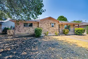 3913 Mobile Dr, Garland, TX 75041 - Photo 3