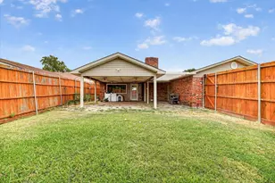6217 Fallbrook Dr, Garland, TX 75043 - Photo 23