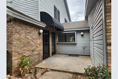 1425 Palmnold Circle W, Fort Worth, TX 76120 - Photo 1