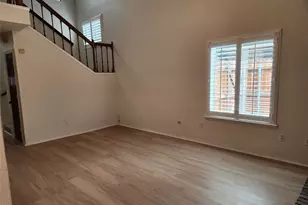 1425 Palmnold Cir W, Fort Worth, TX 76120 - Photo 7