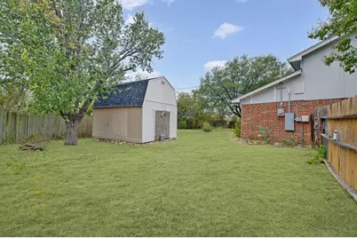 6401 Greenfield Court, Watauga, TX 76148 - Photo 39
