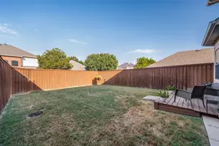12731 Daimler Dr, Frisco, TX 75033 - Photo 27
