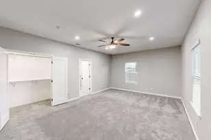 1938 Nomas St, Dallas, TX 75212 - Photo 17