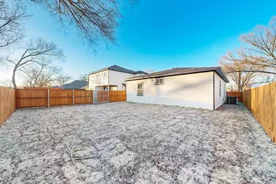1938 Nomas Street, Dallas, TX 75212 - Photo 19