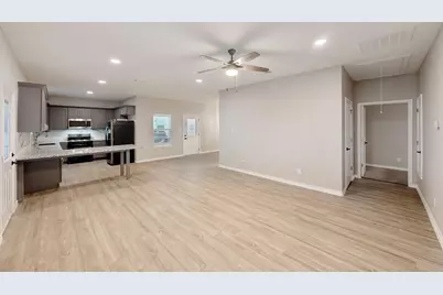 1938 Nomas Street, Dallas, TX 75212 - Photo 3