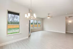 1019 Ella Dr, DeSoto, TX 75115 - Photo 3
