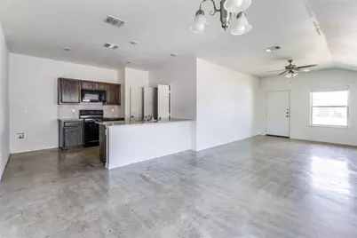 6011 Amelia Earhart Boulevard #B, Killeen, TX 76543 - Photo 3