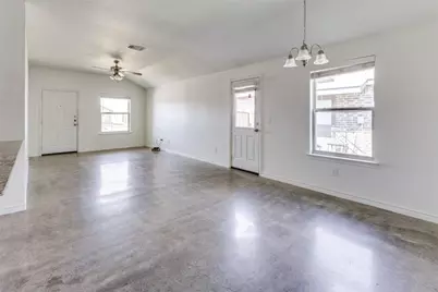 6011 Amelia Earhart Boulevard #B, Killeen, TX 76543 - Photo 5