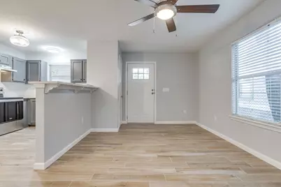 2616 Bomar Avenue #2618, Fort Worth, TX 76103 - Photo 3
