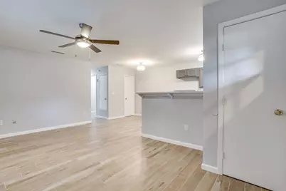 2616 Bomar Avenue #2618, Fort Worth, TX 76103 - Photo 5
