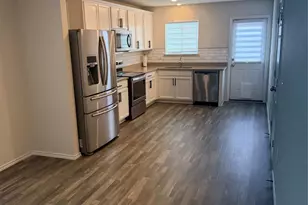 1241 Vernon Dr, Aubrey, TX 76227 - Photo 3