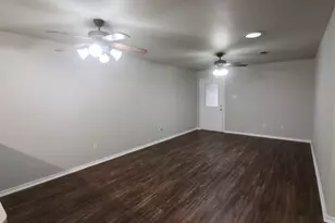 1124 W Spring St, Weatherford, TX 76086 - Photo 3