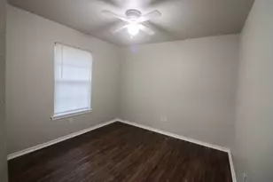1124 W Spring St, Weatherford, TX 76086 - Photo 9