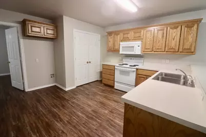 1124 W Spring Street, Weatherford, TX 76086 - Photo 5