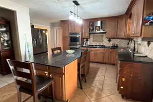 1333 Springlake Dr, Dallas, TX 75217 - Photo 5