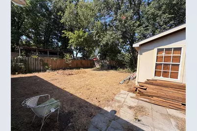 1333 Springlake Drive, Dallas, TX 75217 - Photo 15