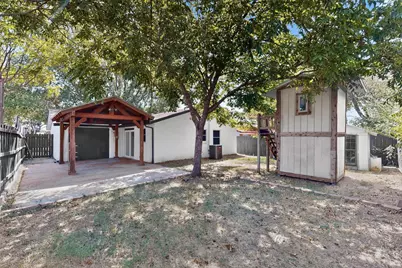 2441 Lakeshore Drive, Grand Prairie, TX 75051 - Photo 37