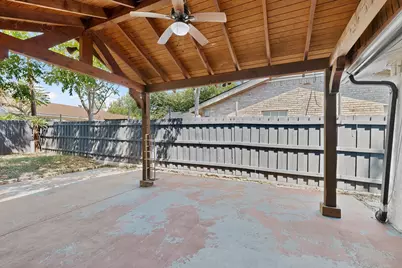 2441 Lakeshore Drive, Grand Prairie, TX 75051 - Photo 35