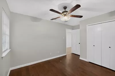 2441 Lakeshore Drive, Grand Prairie, TX 75051 - Photo 23
