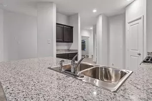 5500 Gold Pond Dr, Fort Worth, TX 76179 - Photo 9