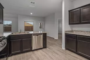5500 Gold Pond Dr, Fort Worth, TX 76179 - Photo 7