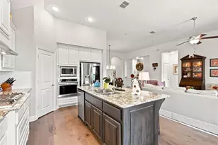 400 Village Creek Dr, McKinney, TX 75071 - Photo 7
