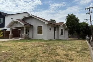 801 Mt Auburn Ave, Dallas, TX 75223 - Photo 1
