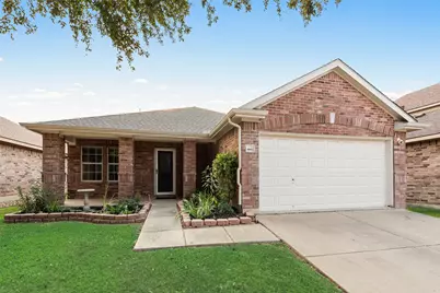 15641 Wheelhorse Trail, Fort Worth, TX 76262 - Photo 3