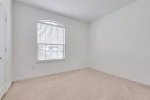 2204 O Keefe Dr, Little Elm, TX 75068 - Photo 9