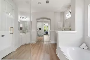 1315 Valley Vista Dr, Irving, TX 75063 - Photo 19