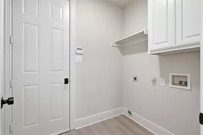1315 Valley Vista Drive, Irving, TX 75063 - Photo 33