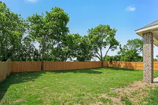 706 Alaina Dr, DeSoto, TX 75115 - Photo 29