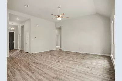 706 Alaina Drive, DeSoto, TX 75115 - Photo 9