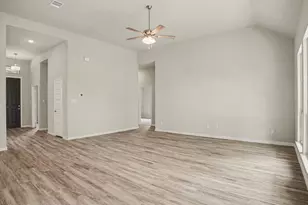 706 Alaina Dr, DeSoto, TX 75115 - Photo 9
