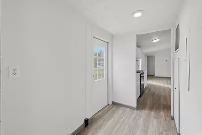 904 Flamingo Road, Granbury, TX 76049 - Photo 15