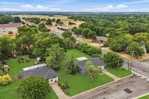 1804 E Wells Ave, Sherman, TX 75090 - Photo 11