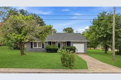 1804 E Wells Avenue, Sherman, TX 75090 - Photo 1