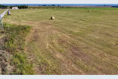 Tbd Hcr 2341, Abbott, TX 76621 - Photo 3