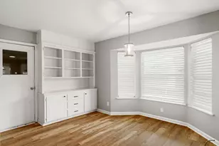 1804 W Cedar Elm Dr, Arlington, TX 76012 - Photo 17