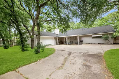 1804 W Cedar Elm Drive, Arlington, TX 76012 - Photo 33