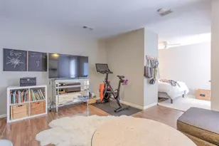 3129 Sondra Dr, Fort Worth, TX 76107 - Photo 1