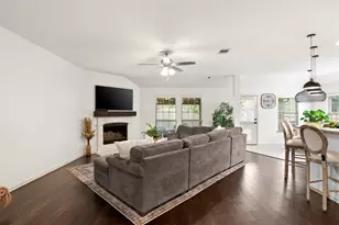 2189 Liriope Ln, Waxahachie, TX 75165 - Photo 13