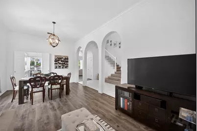 1507 Hunters Creek Drive, McKinney, TX 75072 - Photo 3