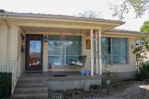 1417 Williamsburg Rd, Greenville, TX 75401 - Photo 5