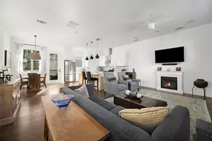 5615 Bryan Pkwy, Dallas, TX 75206 - Photo 1